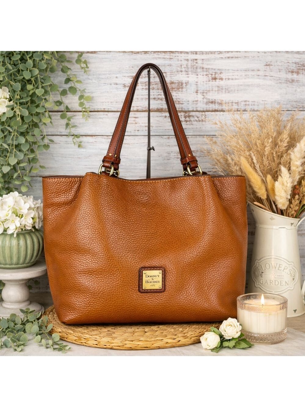 Dooney &‎ Bourke Grain Flynn Tote Bag Brown Tan Pebbled leather Shoulder Fall
